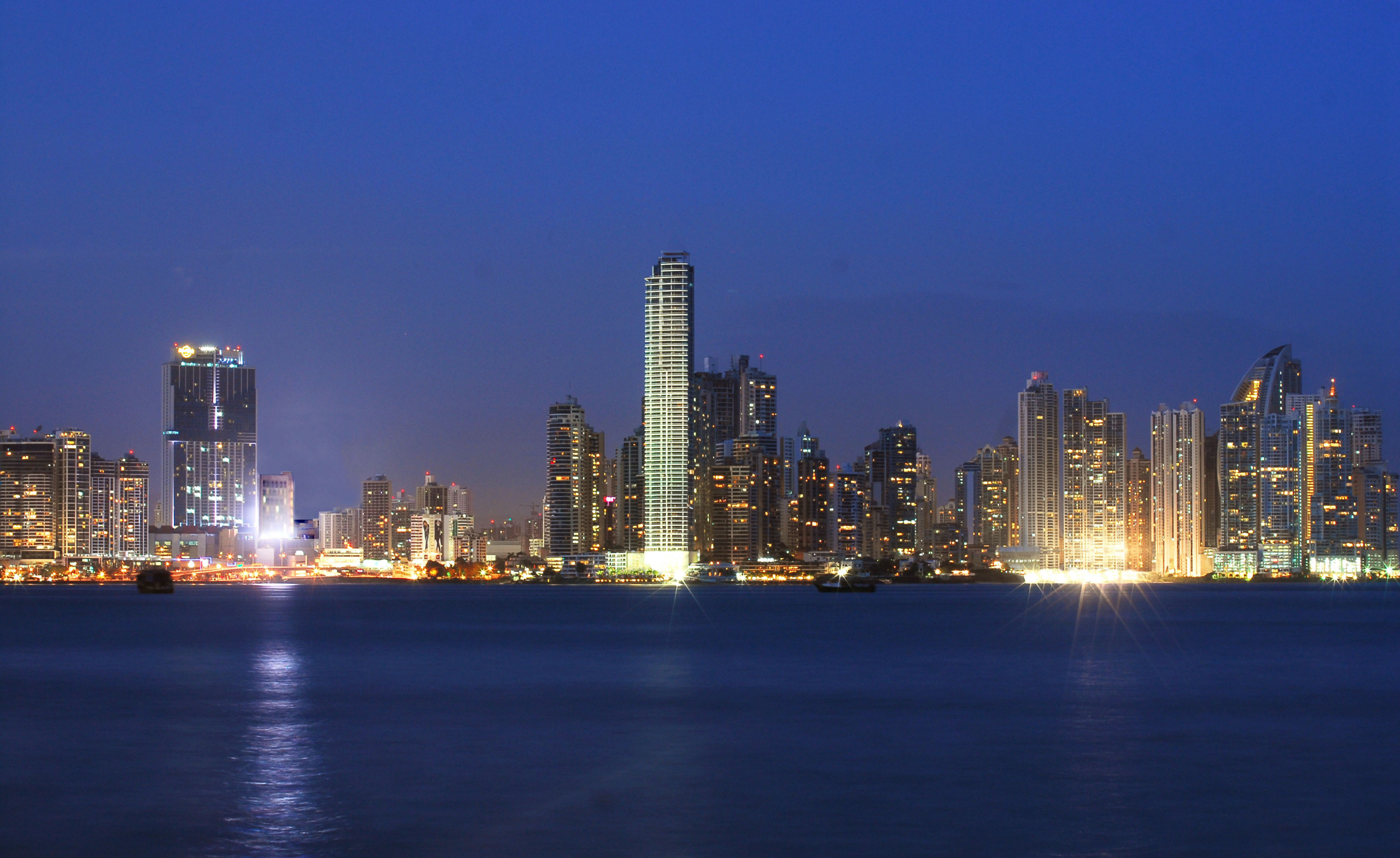 Se vende apartamento en The Point - Acabados de lujo